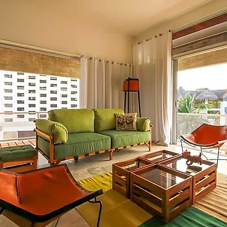 Casa De Piedra Apartahotel 4*