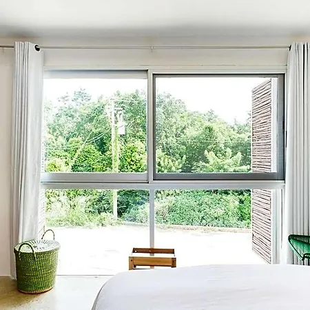 Casa De Piedra Apartahotel 4*