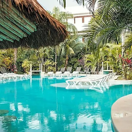 Apartahotel Mak Nuk Village - Clothing Optional