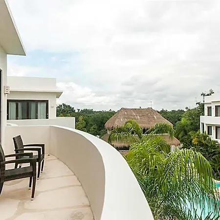 Apartahotel Mak Nuk Village - Clothing Optional