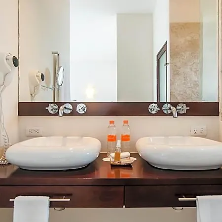Mak Nuk Village - Clothing Optional 3* Tulum