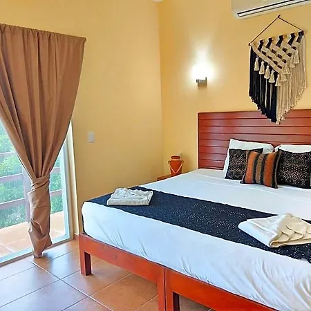 Nah Aparthotel 4*
