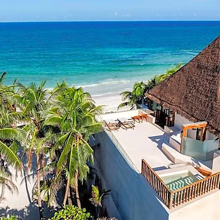 Secrets And Club (adults Only) Hotel