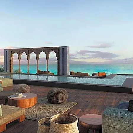 Secrets And Club (adults Only) Hotel 4*
