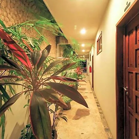Corazon De Jade Hotel 2*