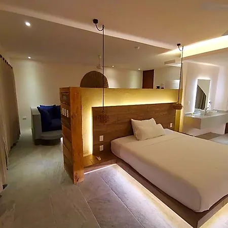 Kuun Taak Tulum