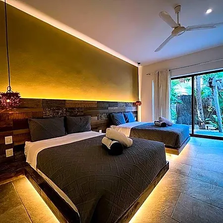 Kuun Taak Tulum