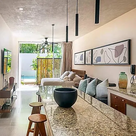 Chic With Swim-up Pool Access Hotel Tulum