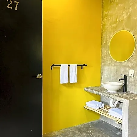 Hotel Carlitos