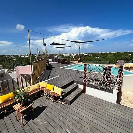 Xkeban Adults-only Weekend Party 4*