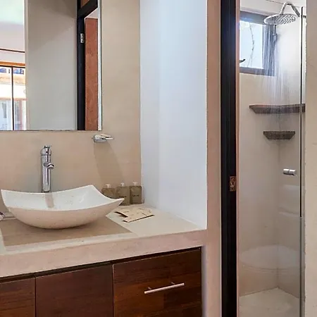 Lagoon Boutique - Adults Only Hotel