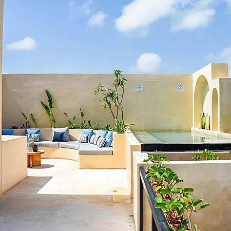 Eterna Hotel 4*