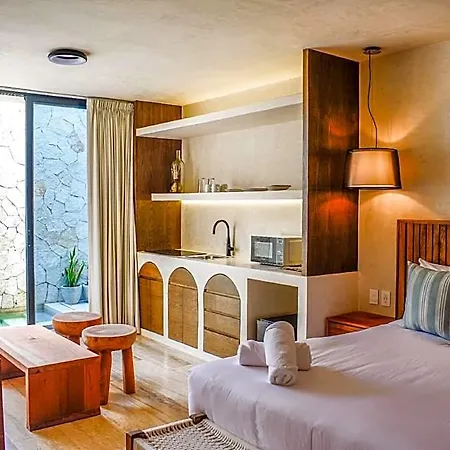 Hotel Eterna 4*