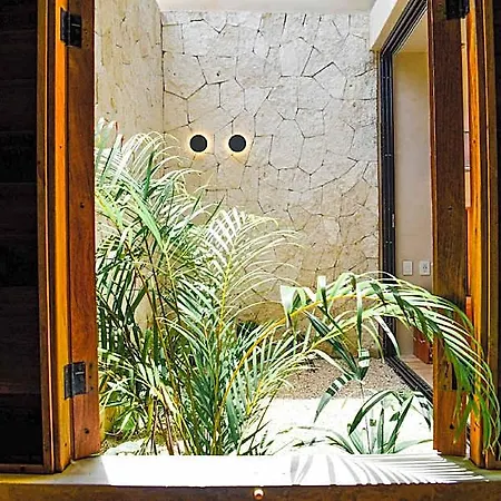 Eterna Hotel
