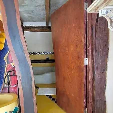 Hotel Lamar