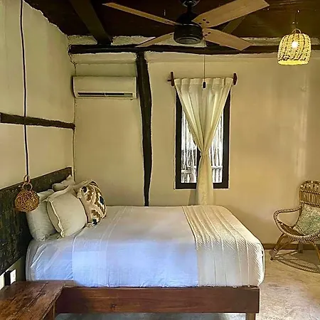 Hotel Sivana 3*