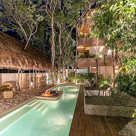 Zereno Boutique Club Access