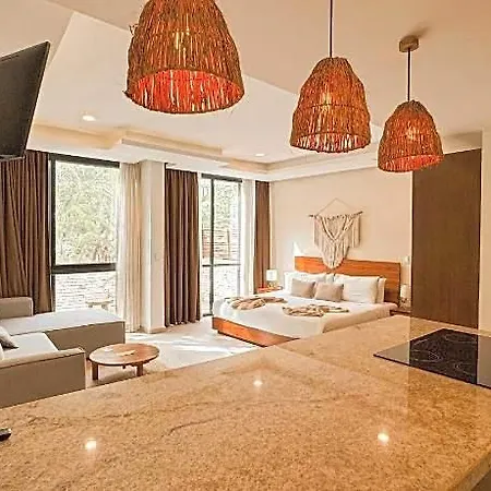 Hotel The Waves By Experience 4*