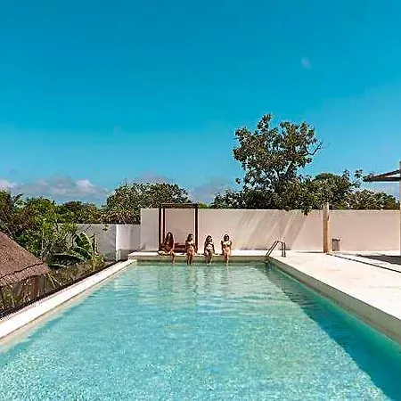 Hotel The Waves By Experience 4*