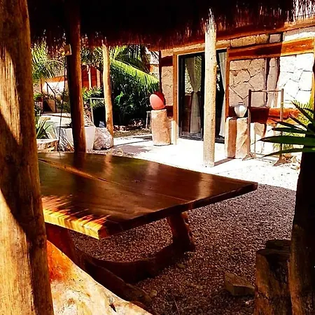 Hotel La Casa De Mia Tulum