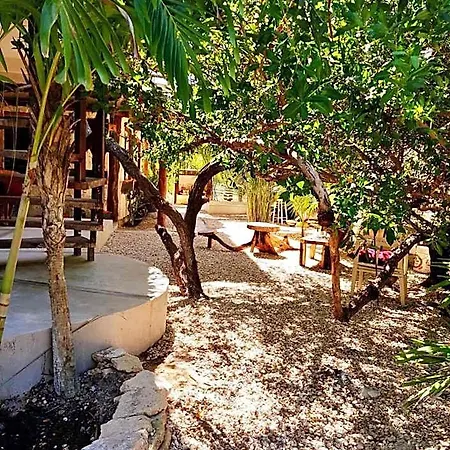 La Casa De Mia Hotel