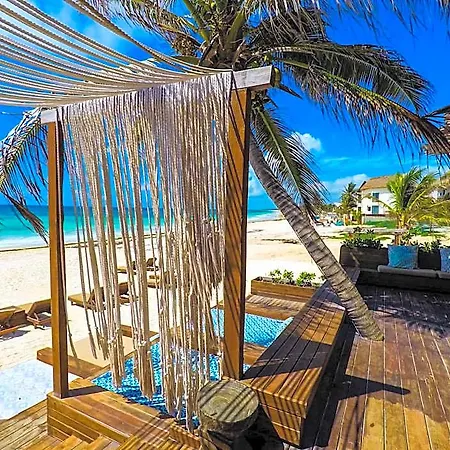 Hotel Amansala 4*