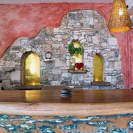 Livetulum Apartahotel 4*