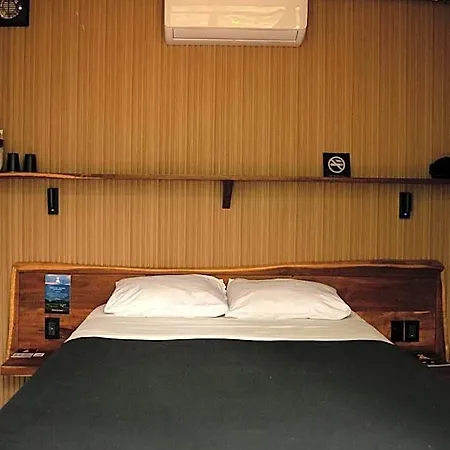 Hotel Bufo Alvarius