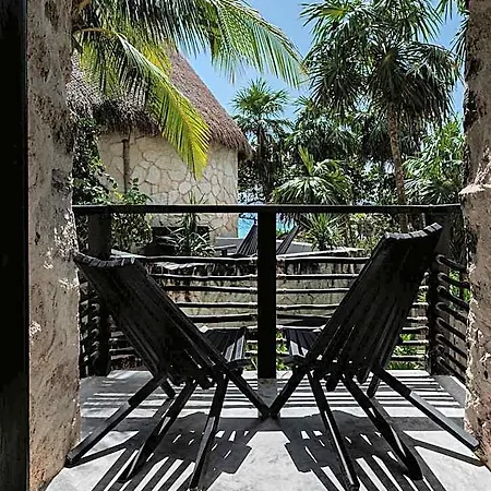 Nest Hotel 4*