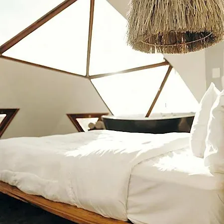 Mamasan Treehouses & Hotel Tulum