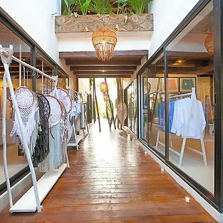 Mohave Jungle Tulum