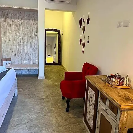 Little Gem La Veleta Hotel