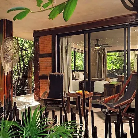Hotel Sunset House Tulum 2*