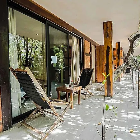 Sunset House Tulum 2*