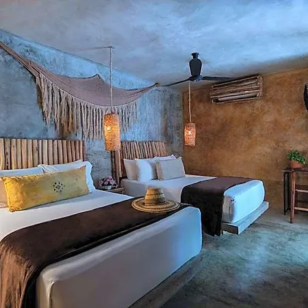 Hotel Casa Coyote