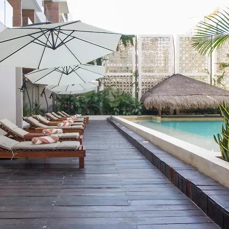 Hotel By Ihg 4*