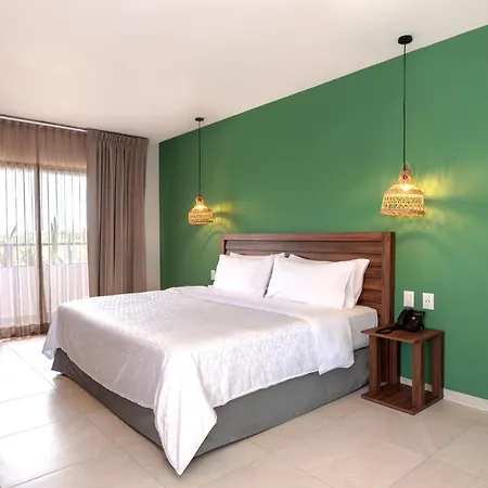 By Ihg 4* Tulum