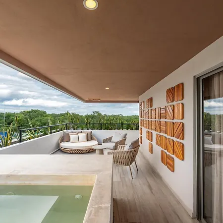 Hotel By Ihg 4*