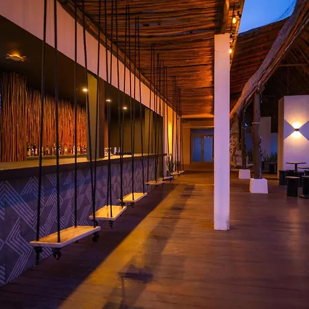 By Ihg Tulum