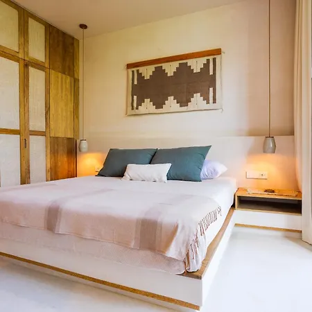 Apartment Lavish New Studio-resort Style Complex