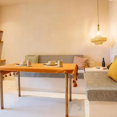 Apartment Lavish New Studio-resort Style Complex *