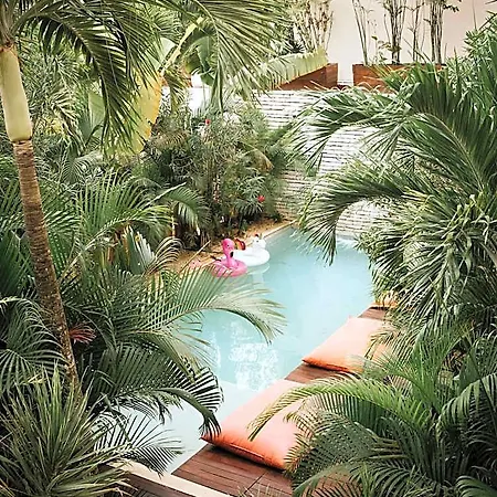 The Strabon Tulum