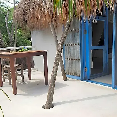 Hotel Cormoran & Cenote Tulum