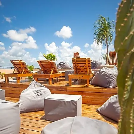 Nu & Club Hotel 3*