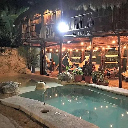 Lobo Bed & Breakfast