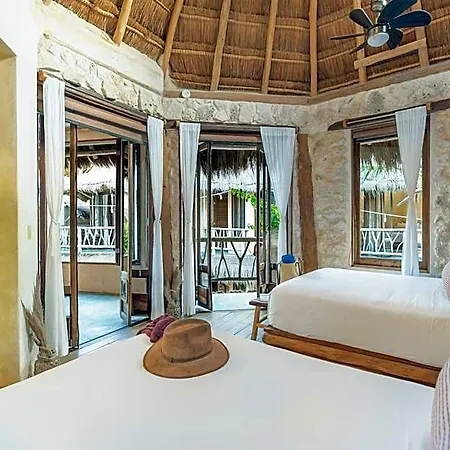 Alaya Beachfront Hotel