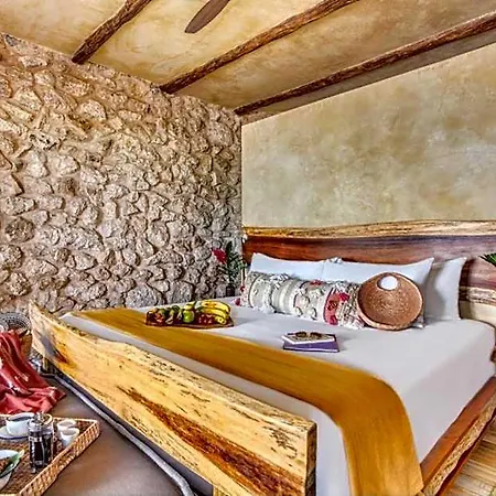 Alaya Beachfront 4* Tulum
