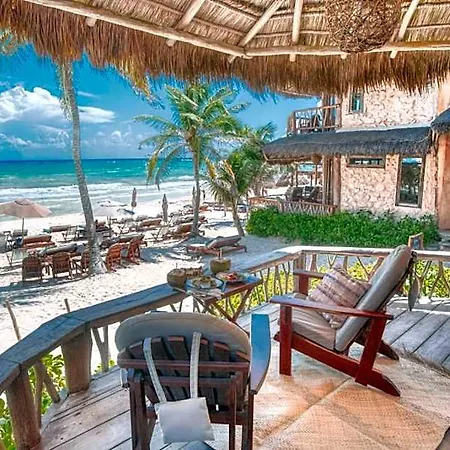 Alaya Beachfront Hotel
