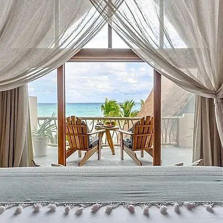 Ahau Beachfront (adults Only)