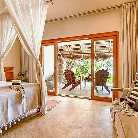 Hotel Ahau Beachfront (adults Only) 4*